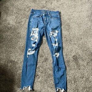 American Eagle Women’s skinny jeans